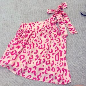 ONE SHOULDER CHEETAH SHIRT